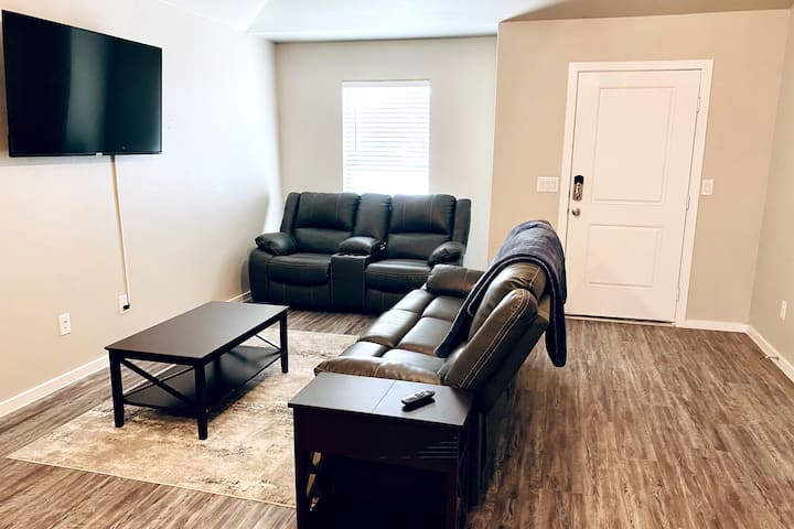 Rock&roll~king Bed-texas Tech-lubbock- New-3 Bdrm - Lubbock, TX