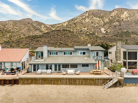 Sandy Cove House on Faria beach