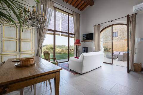 Popular Airbnb listing: Ellerone 20, an old barn in Chianti in Poggibonsi