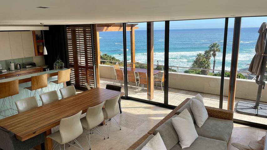 Glen Beach Villa Two gallery image 2