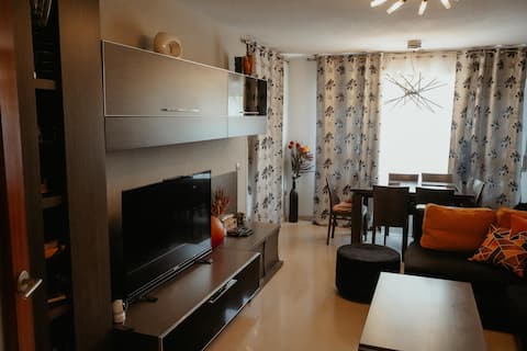 Successful Airbnb property: Pso Maritimo Huelin + overlooking the sea + downtown + parking in Huelin