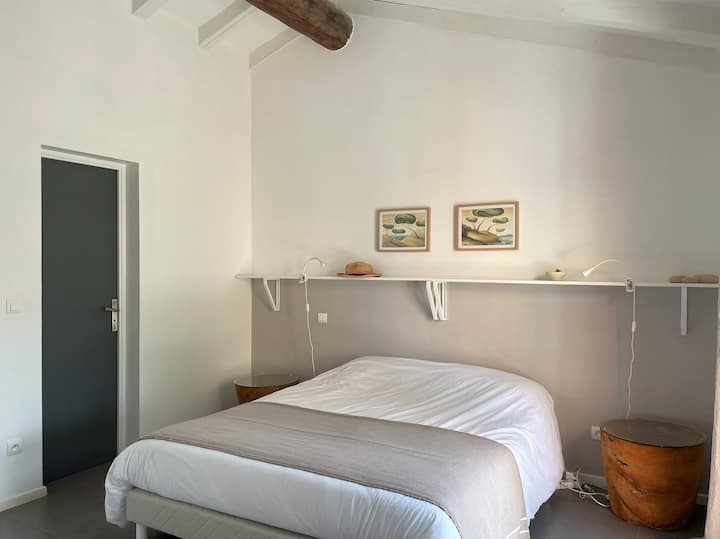 Chambre 1 Lit 160 cm