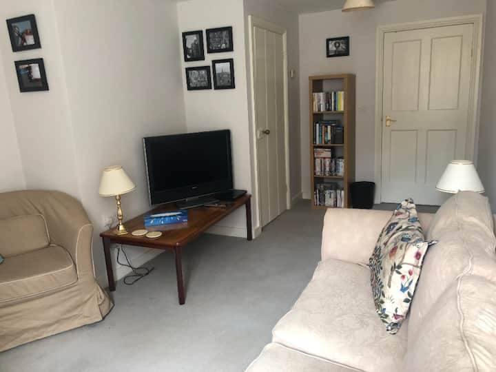 One Bedroom Annex Over Three Floors +Garden. - Selby