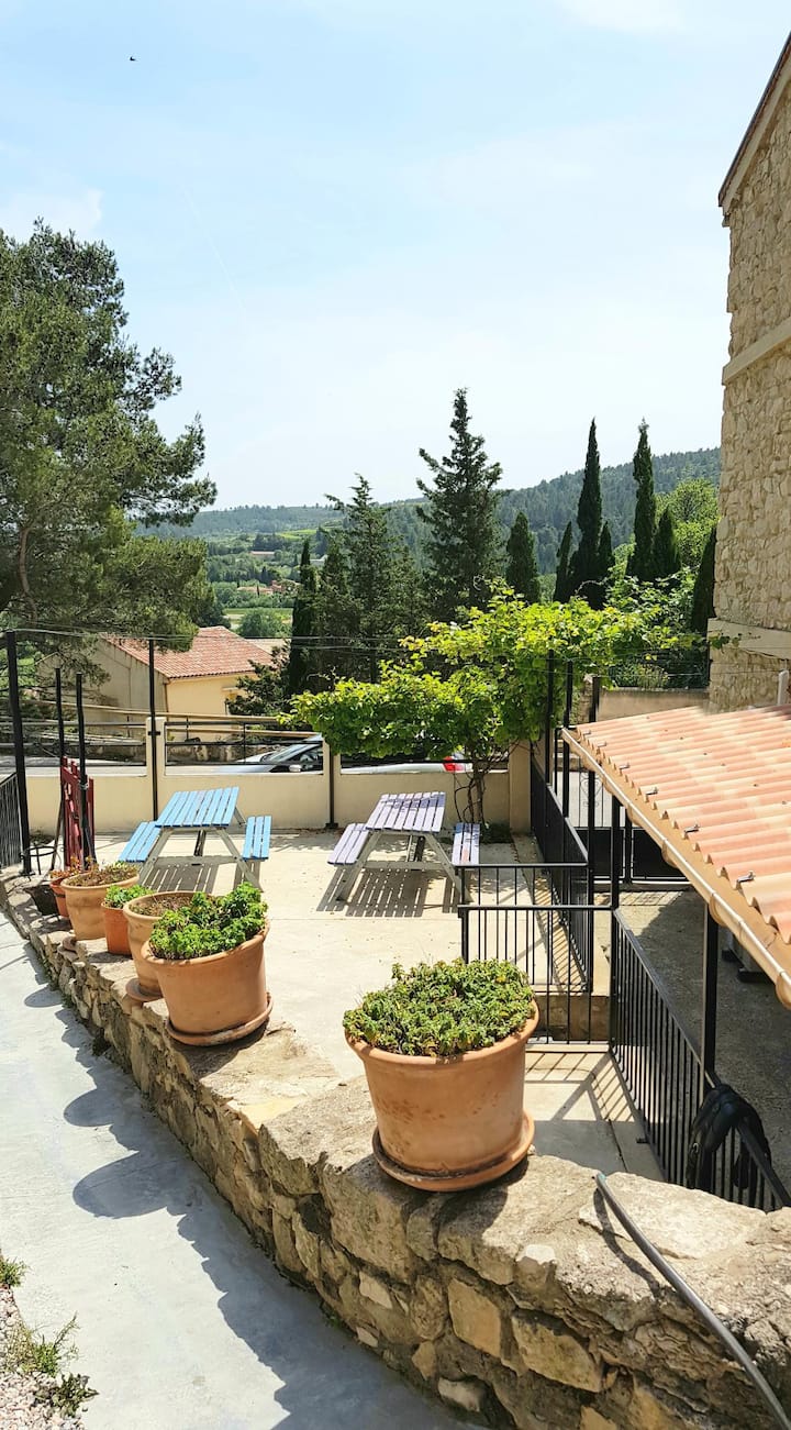 Dorm 3/4 19th house between Berre Bade Mer Étang Villas for Rent in