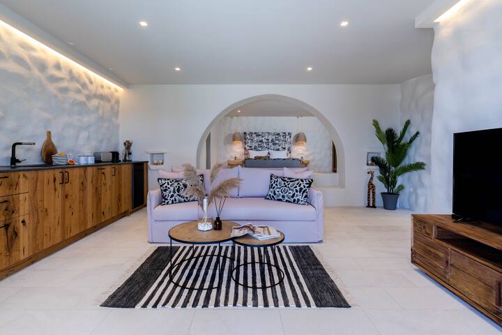 One Hundred Doors managed Airbnb listing 1