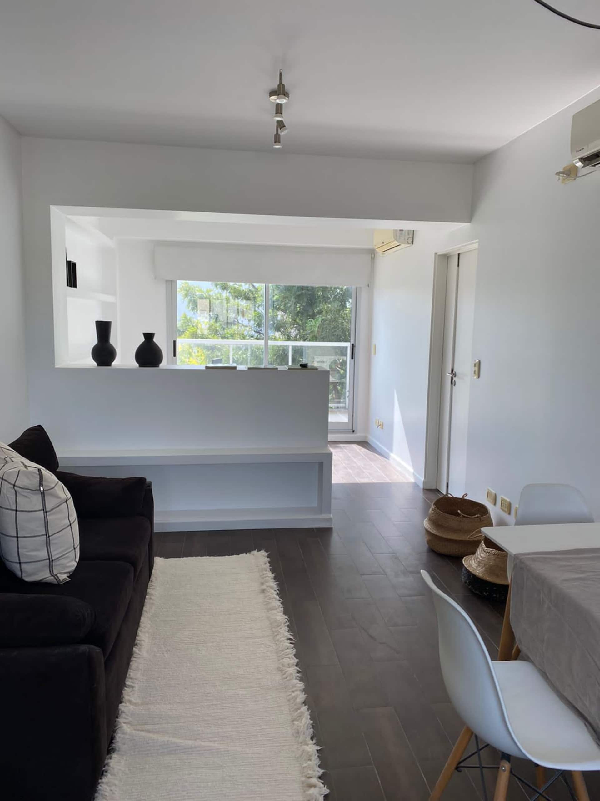 Departamento con balcón y terraza en Villa Crespo