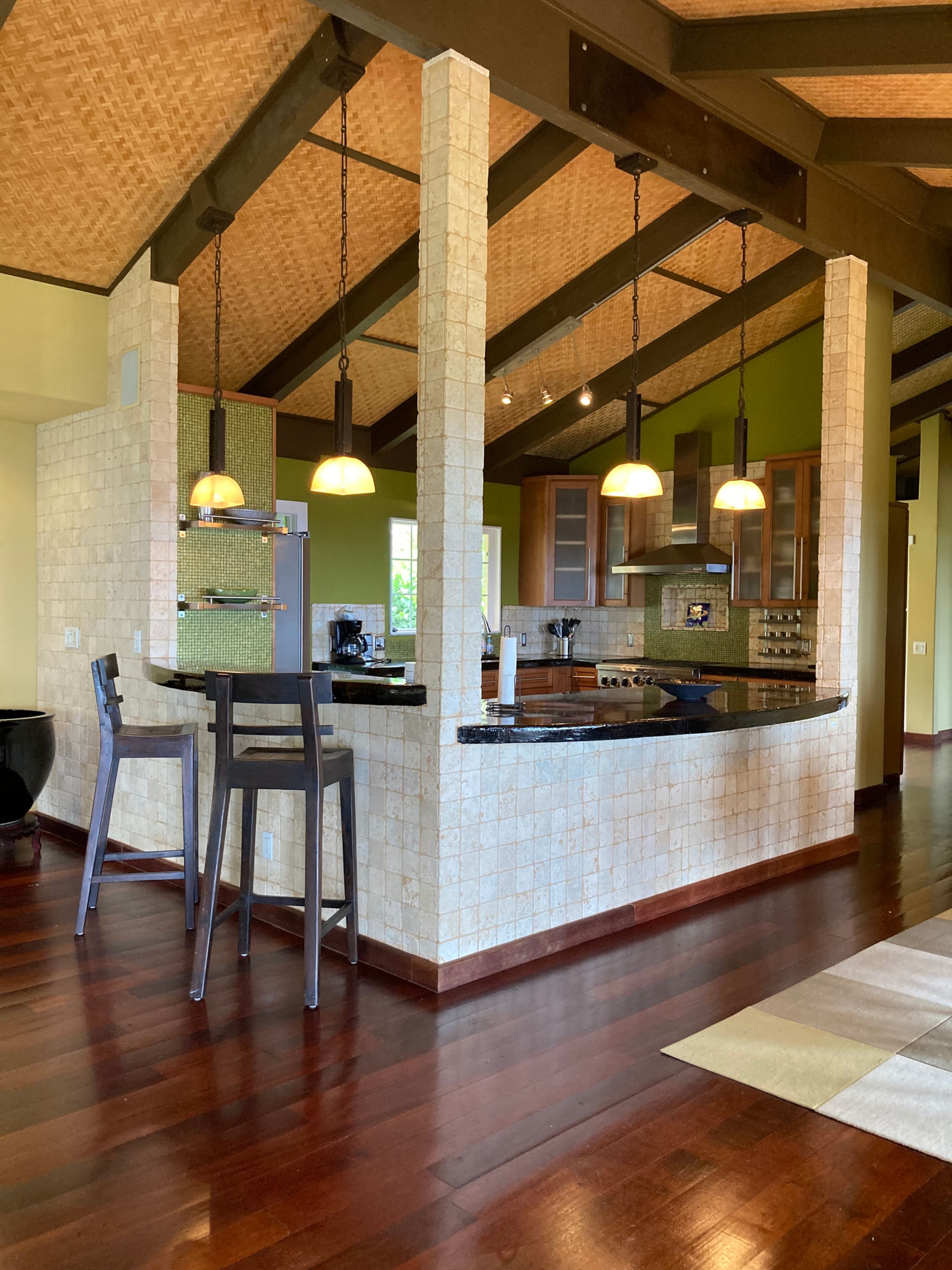Villa in Nīnole · ★4.6 · 3 bedrooms · 3 beds · 3 baths - Photo 4