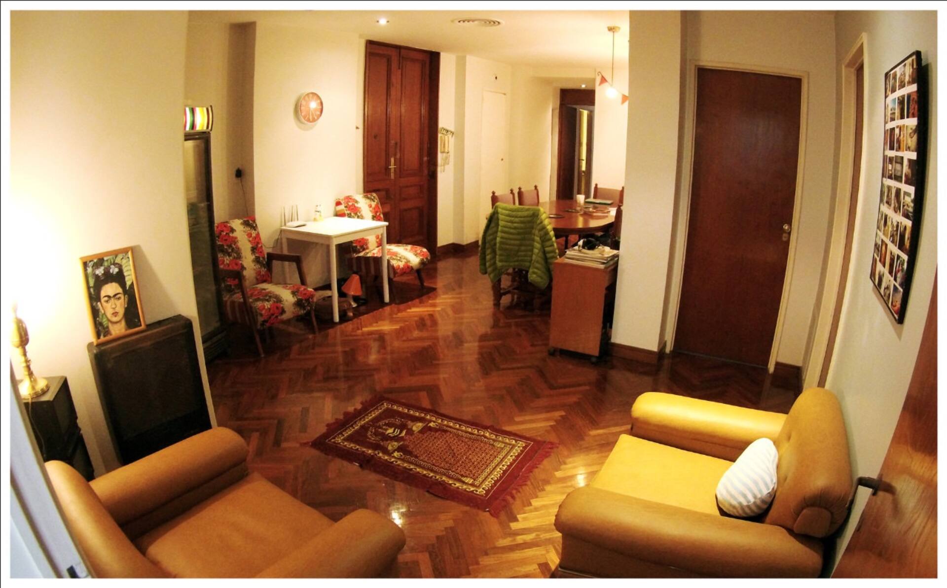 Shared room in Monserrat apartment