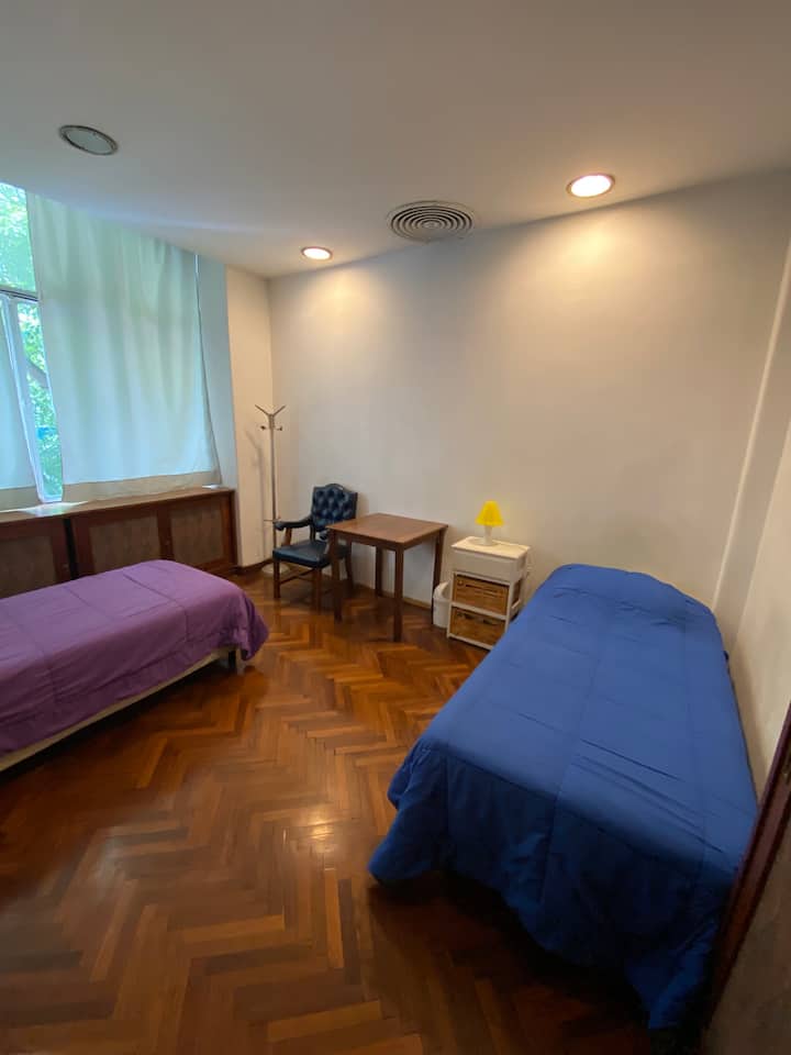 Habitación en residencia estudiantil en Monserrat