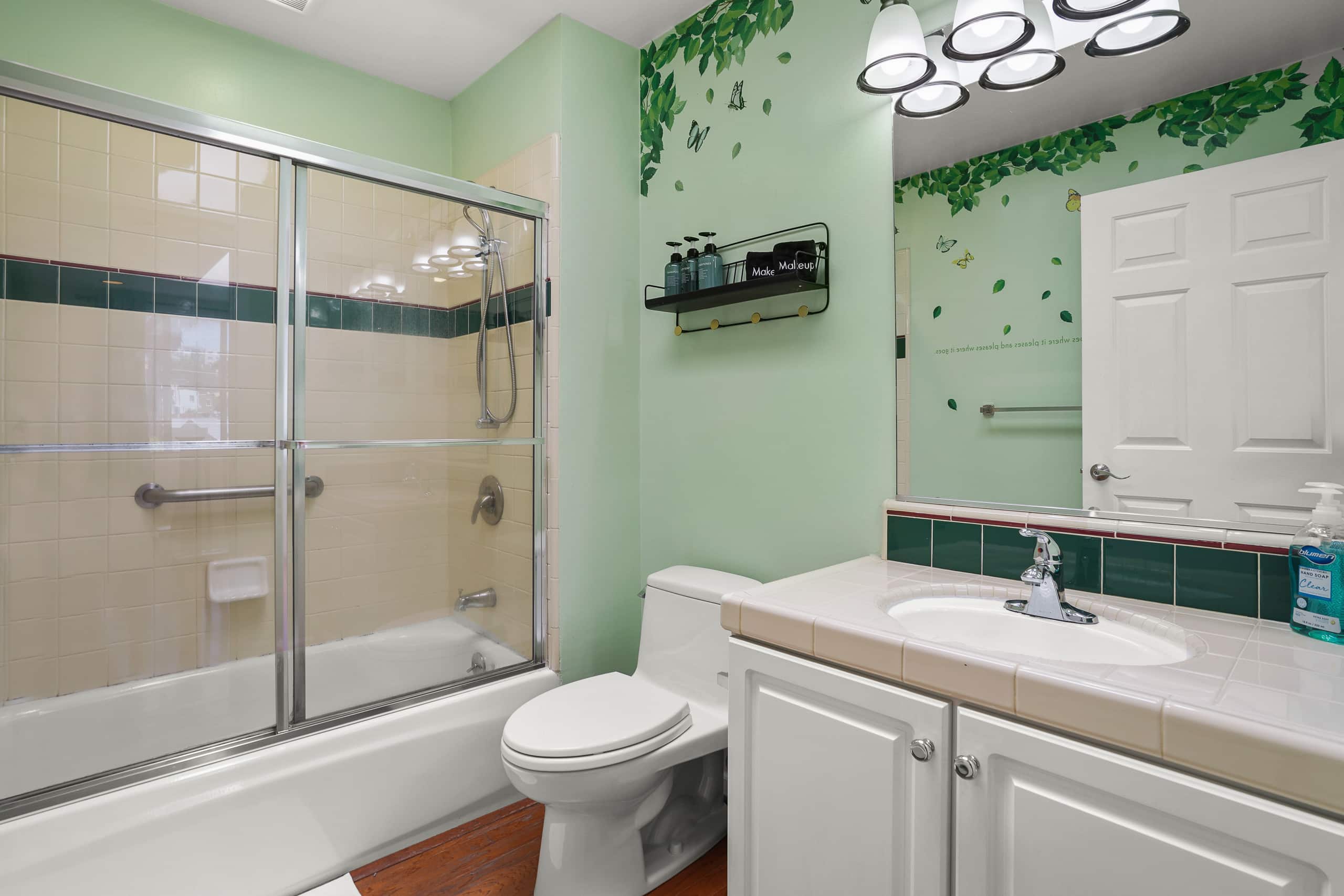 Home in San Francisco · ★4.87 · 4 bedrooms · 4 beds · 2 baths - Image 6