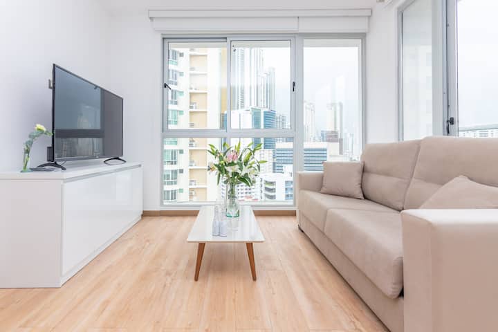 Luxury 1 Bedroom Apt Free Parking  & Balcony - Ciudad de Panamá