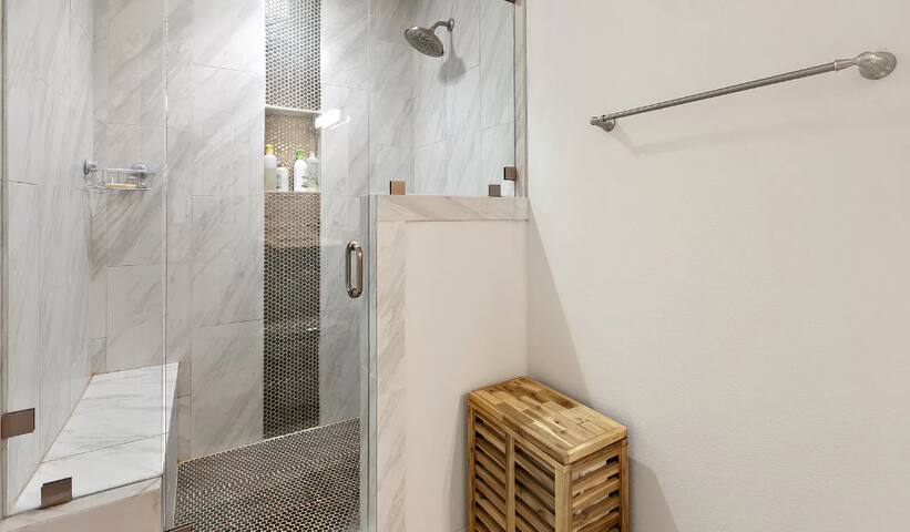 Entire Home in Quiet South Austin! 15 min to SXSW! gallery image 5