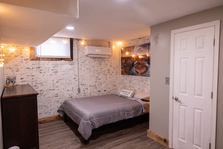 חדר שינה מס '1 מיטת קווין