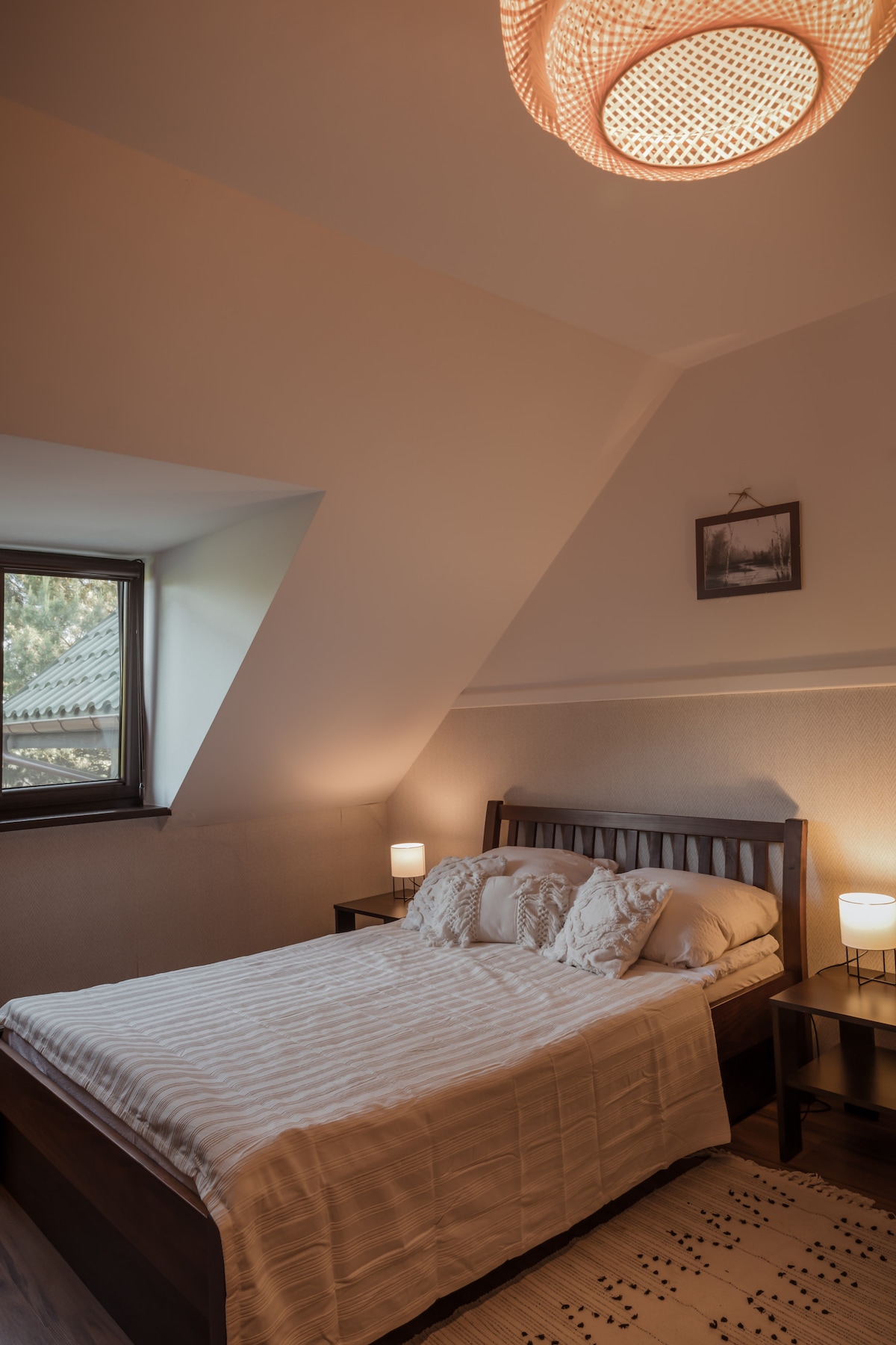 საძინებელი 1