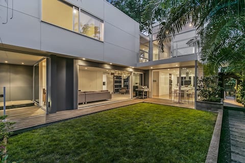 Large 4 bedroom home with space aplenty!
