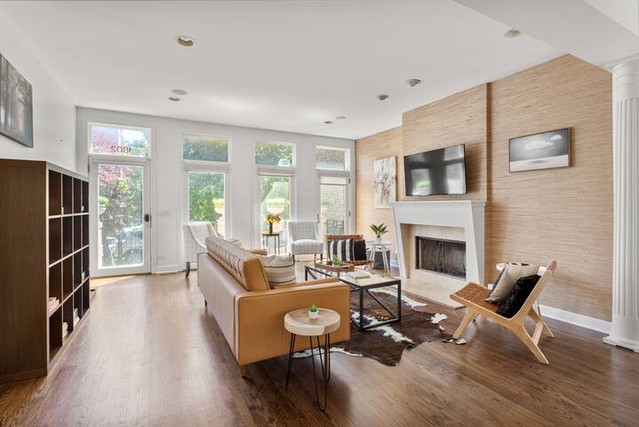 Fantastic Home in Wicker Park gallery image 3