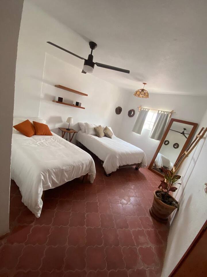 Beautiful twobed apartment near downtown Apartments for Rent in