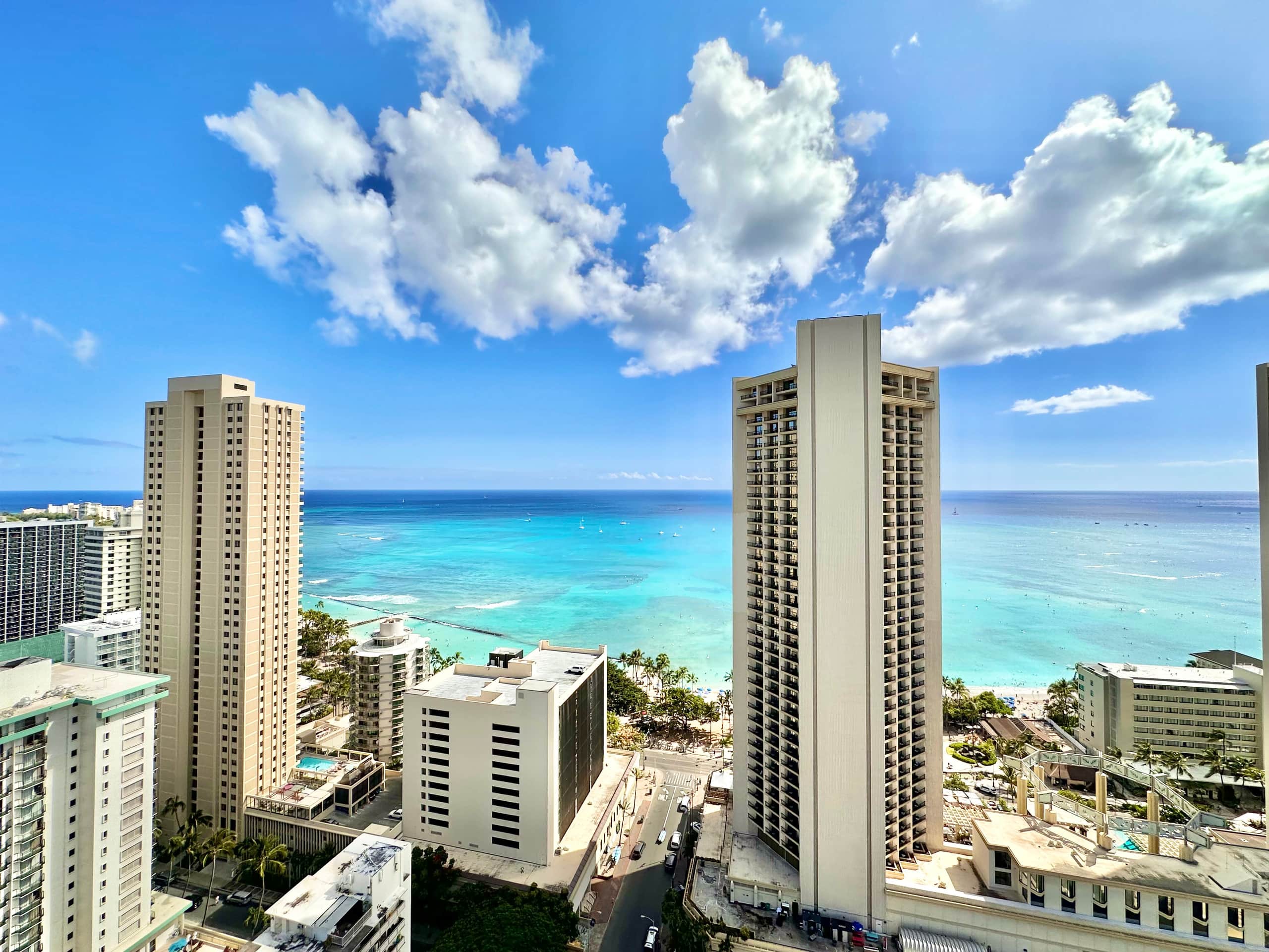 Condo in Honolulu · ★4.91 · 1 bedroom · 2 beds · 1 private bath - Image 8