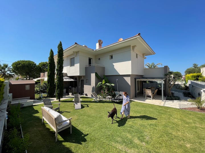Comfy & Cozy Villa - Çeşme