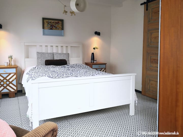 ベッド140 x 200 cmの寝室