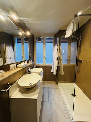 Superbe Appartement 3 chambres côté lac Montreux gallery image 2