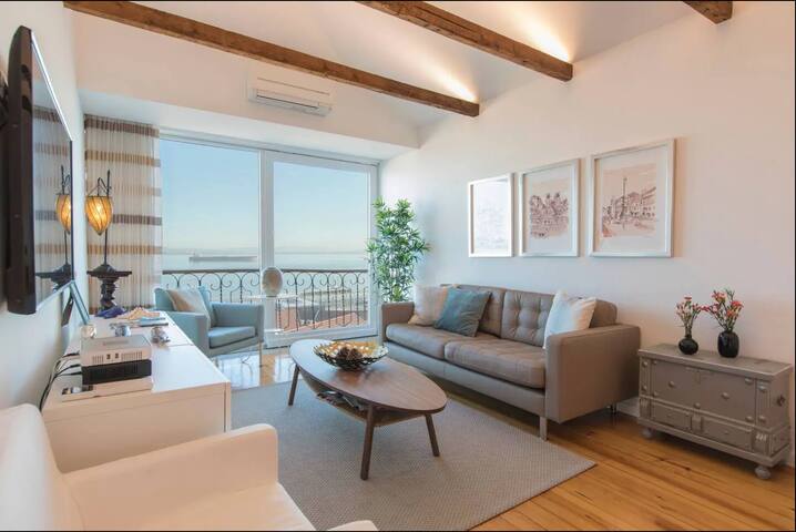 Best View and Location @ Alfama Best River View gallery image 5