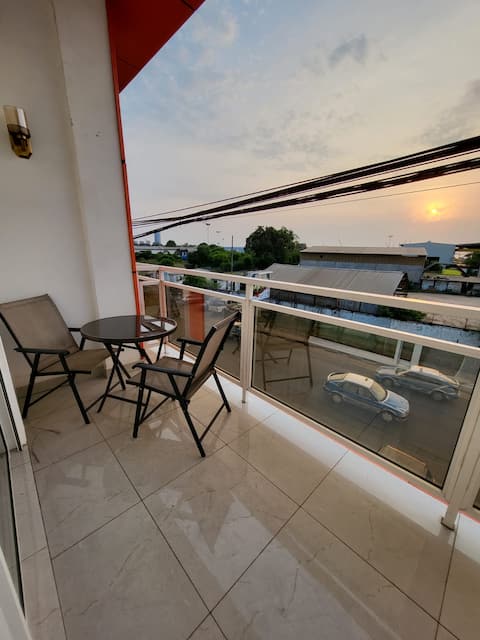 Modern Studio in the City Center