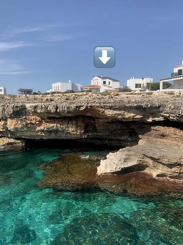 OCEANFRONT MEDITERRANEAN LUXURY VILLA IN MENORCA gallery image 4