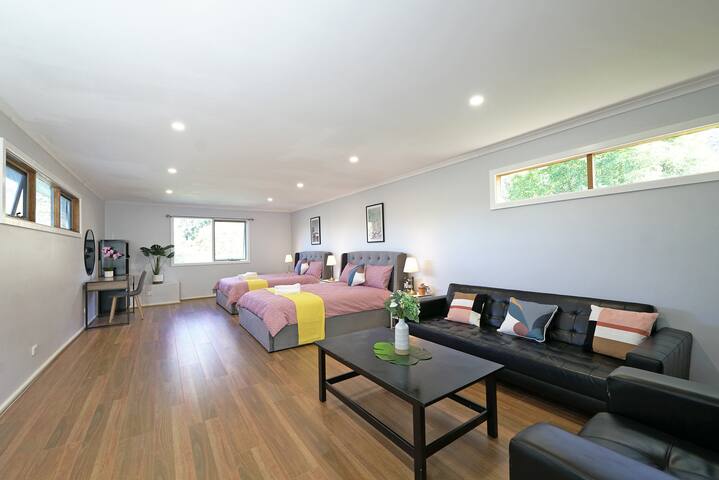 Vermont Family House 8BRM Holiday GetawayMelbourne gallery image 5