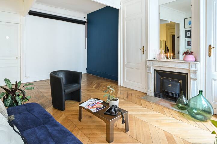 Vieux Lyon : grand appartement artiste gallery image 4
