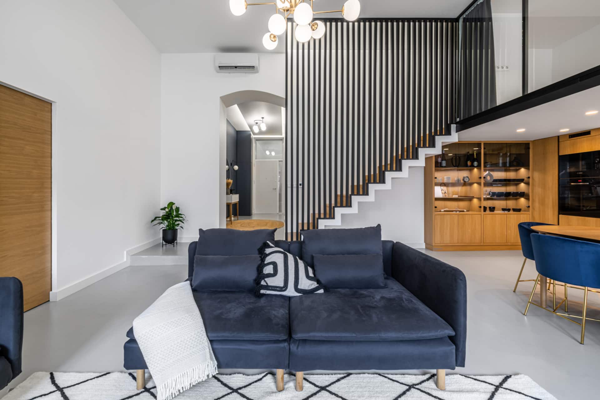 FloMorTa Apartment - In The Center of Budapest — photo 4