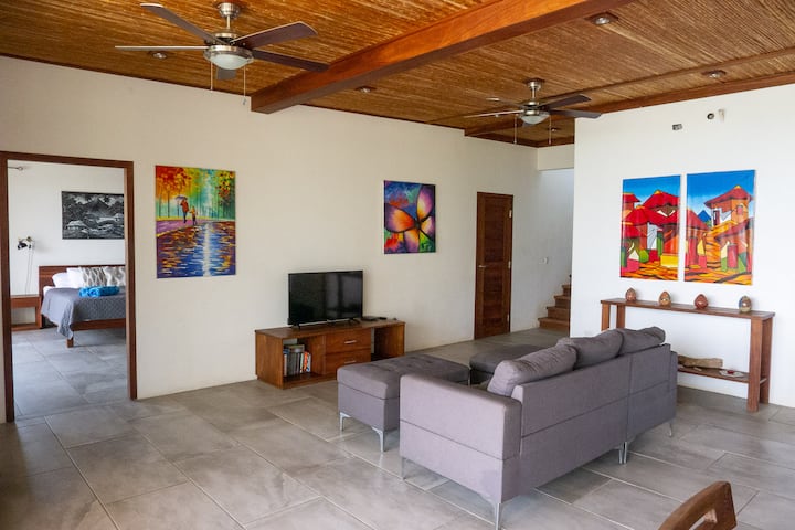Stylish 3-bdrm Home - Pool, Ocean & Sunset Views - San Juan del Sur