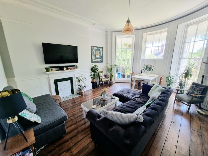 Luxury townhouse in Royal Tunbridge Wells Condominiums for Rent in Royal Tunbridge