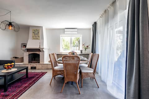Popular Airbnb listing: Villa Pinus in Velo Grabje
