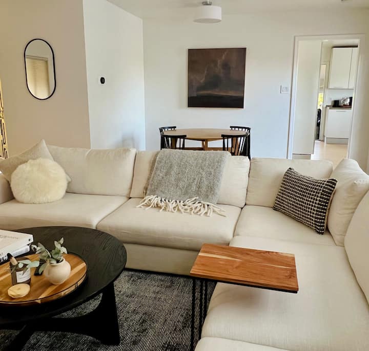 Sunny Bungalow With Huge Deck, Views & Fire Pit - ナパ, CA
