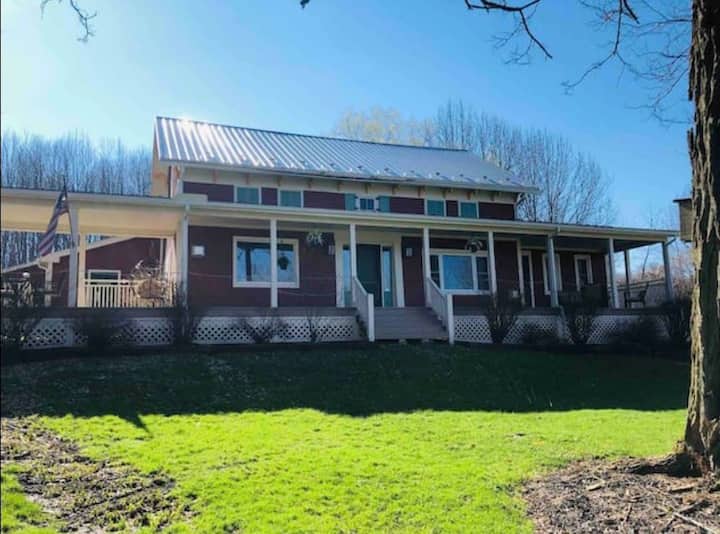Serene, Private Farmhouse Houses for Rent in Alfred Station, New York