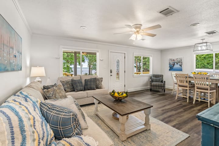 Spotless 2-bedroom Cottage, Highly Recommended - Texas