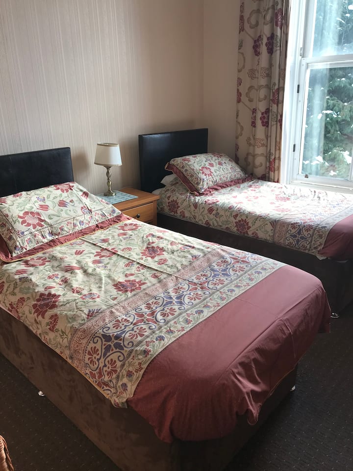 Guest House Minutes From City Centre - Aberdeen