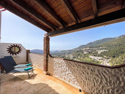 Ojén - Lovely duplex penthouse with amazing view