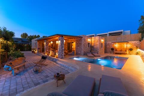 Eftopia Villa by Onar Villas