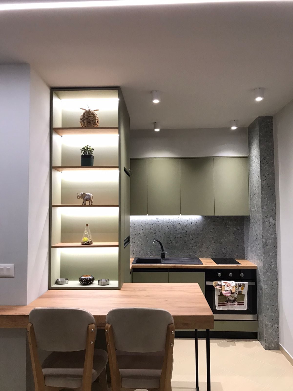 Listing 629469880175768218