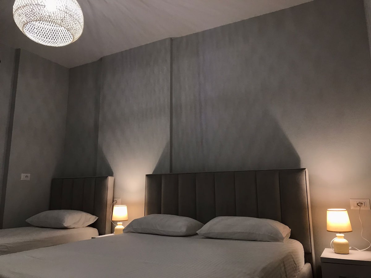 Listing 629469880175768218