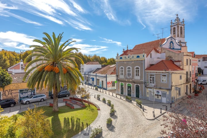 NEWTrendy Charming Apartment in Historical Setúbal