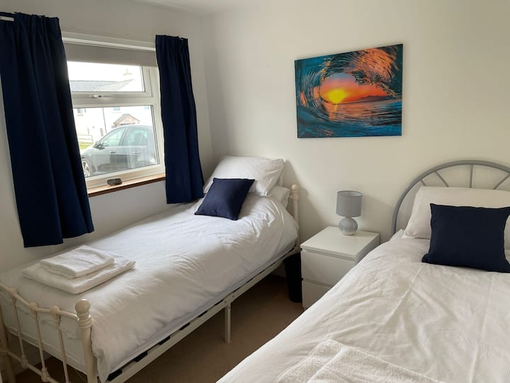 slaapkamer op de begane grond 3 - twee eenpersoons