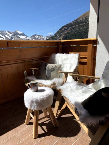 LA MONTAGNA INCANTATA DI CRY E SABRY gallery image 4