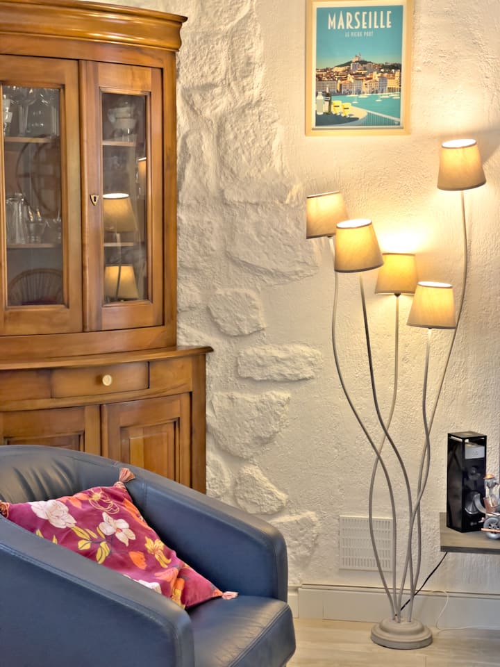 Maison Confort & Détente, Jacuzzi & Jardin Cl 3 * - Marseille