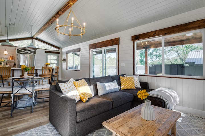 The Willow Cottage - Walnut Creek, CA