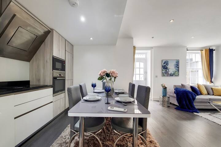 Modern 3bed 3bathroom flat Located in Marylebone gallery image 5