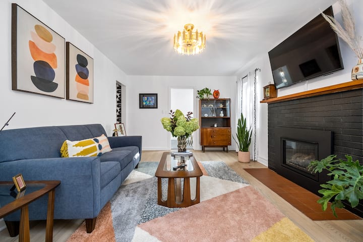 Midcentury Modern On Venable - Charleston, WV