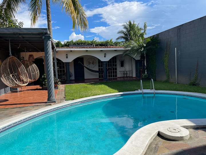 Newly furnished house with a pool Villas for Rent in Lourdes, La